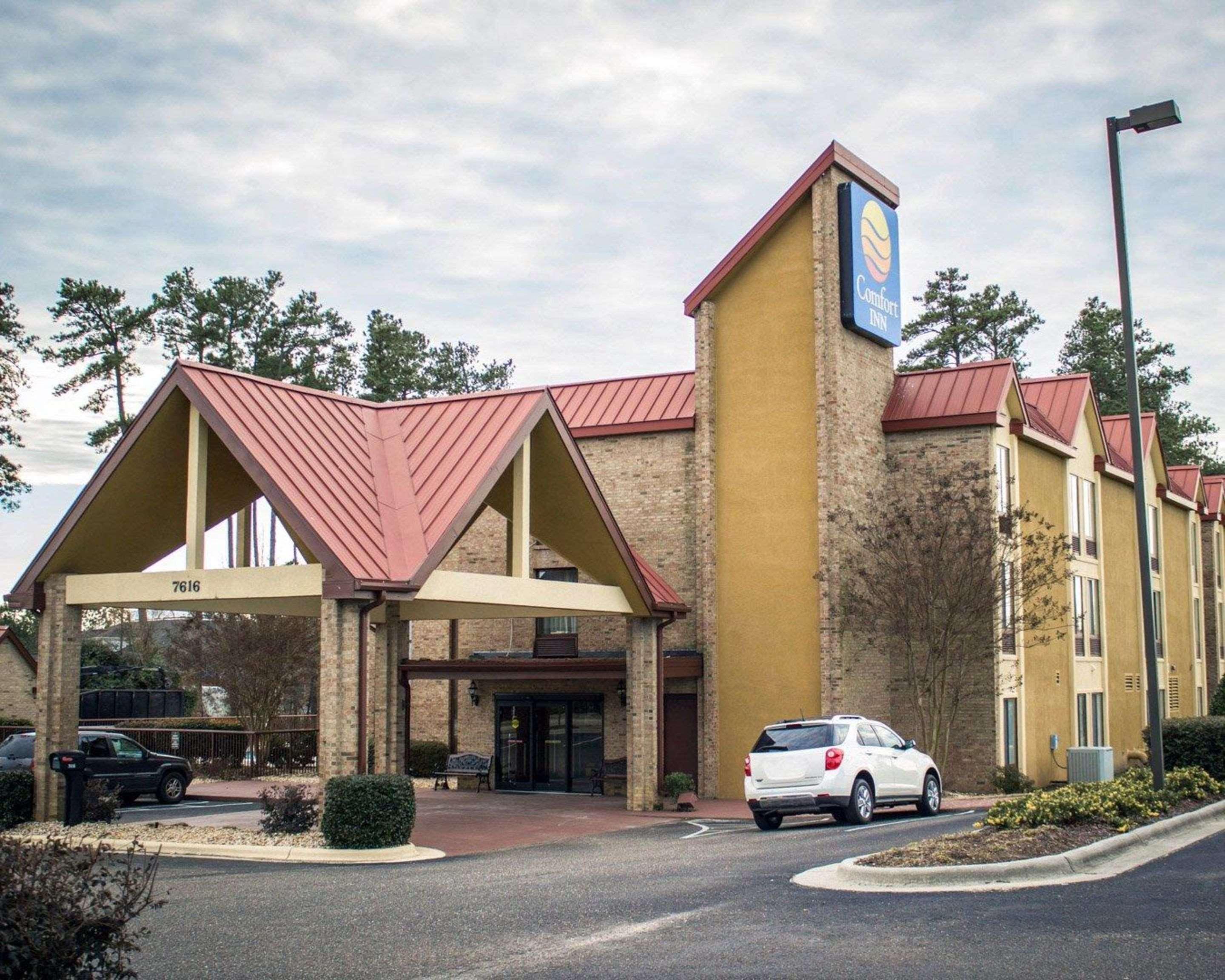 Comfort Inn & Suites Fuquay Varina Extérieur photo