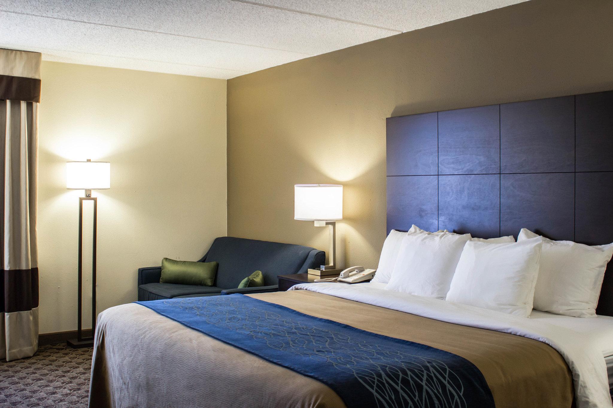 Comfort Inn & Suites Fuquay Varina Extérieur photo