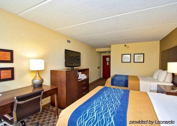 Comfort Inn & Suites Fuquay Varina Extérieur photo