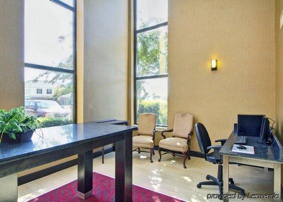 Comfort Inn & Suites Fuquay Varina Extérieur photo