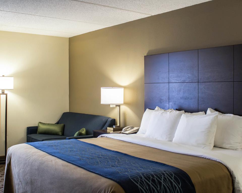 Comfort Inn & Suites Fuquay Varina Extérieur photo