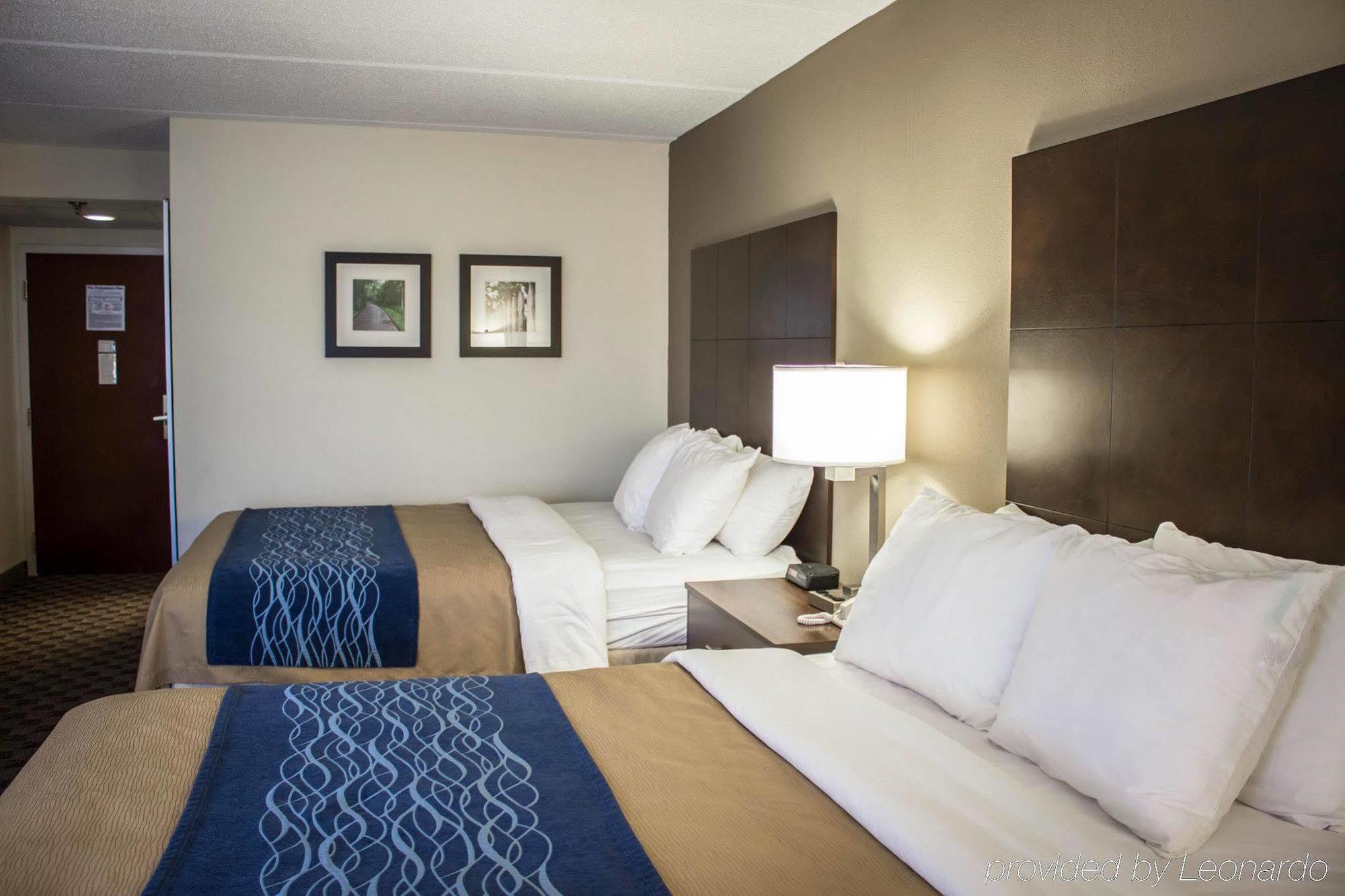 Comfort Inn & Suites Fuquay Varina Extérieur photo