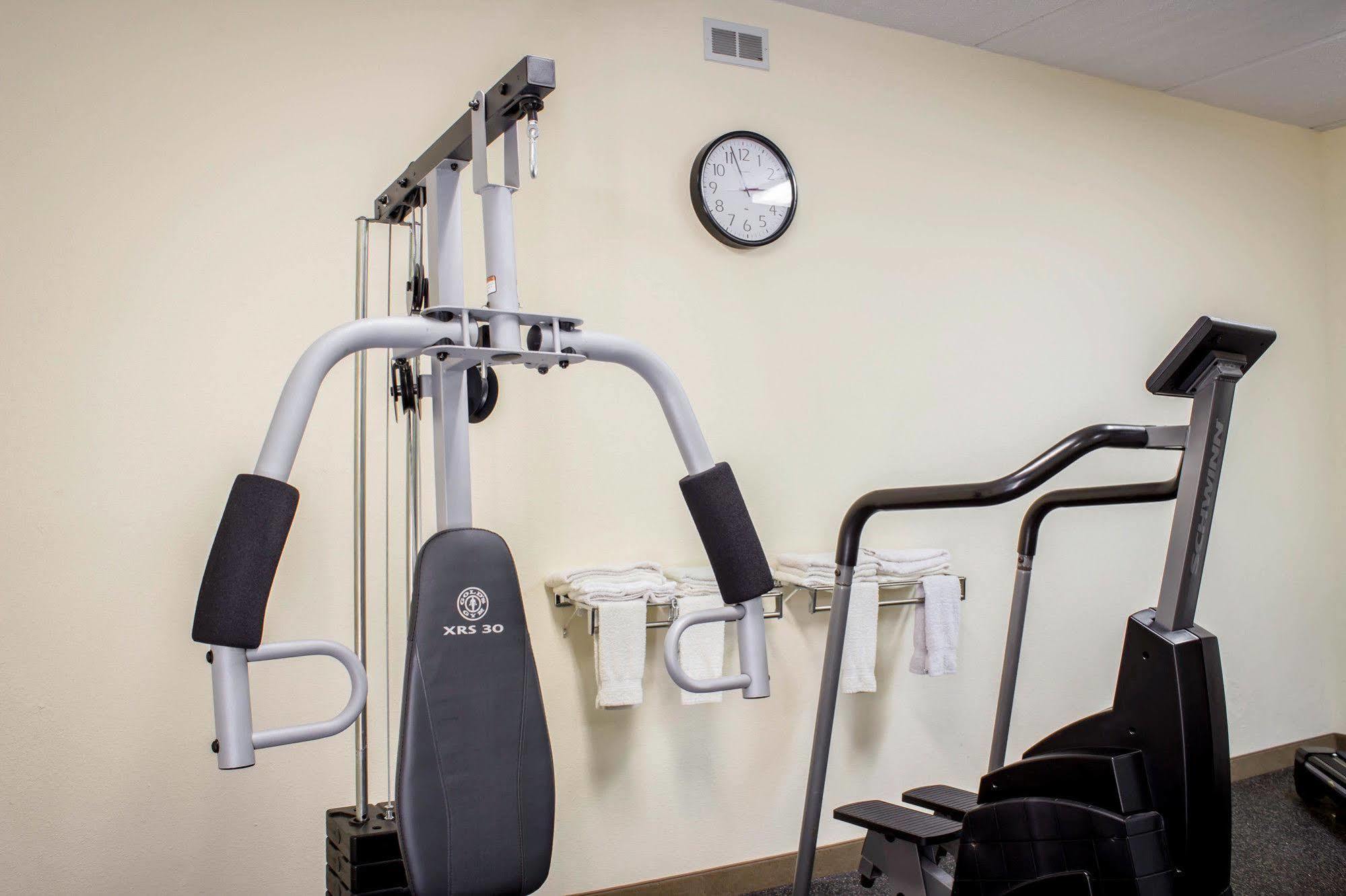 Comfort Inn & Suites Fuquay Varina Extérieur photo